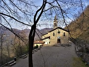 64 Ombre del tardo pomeriggio al Santuario del Perello